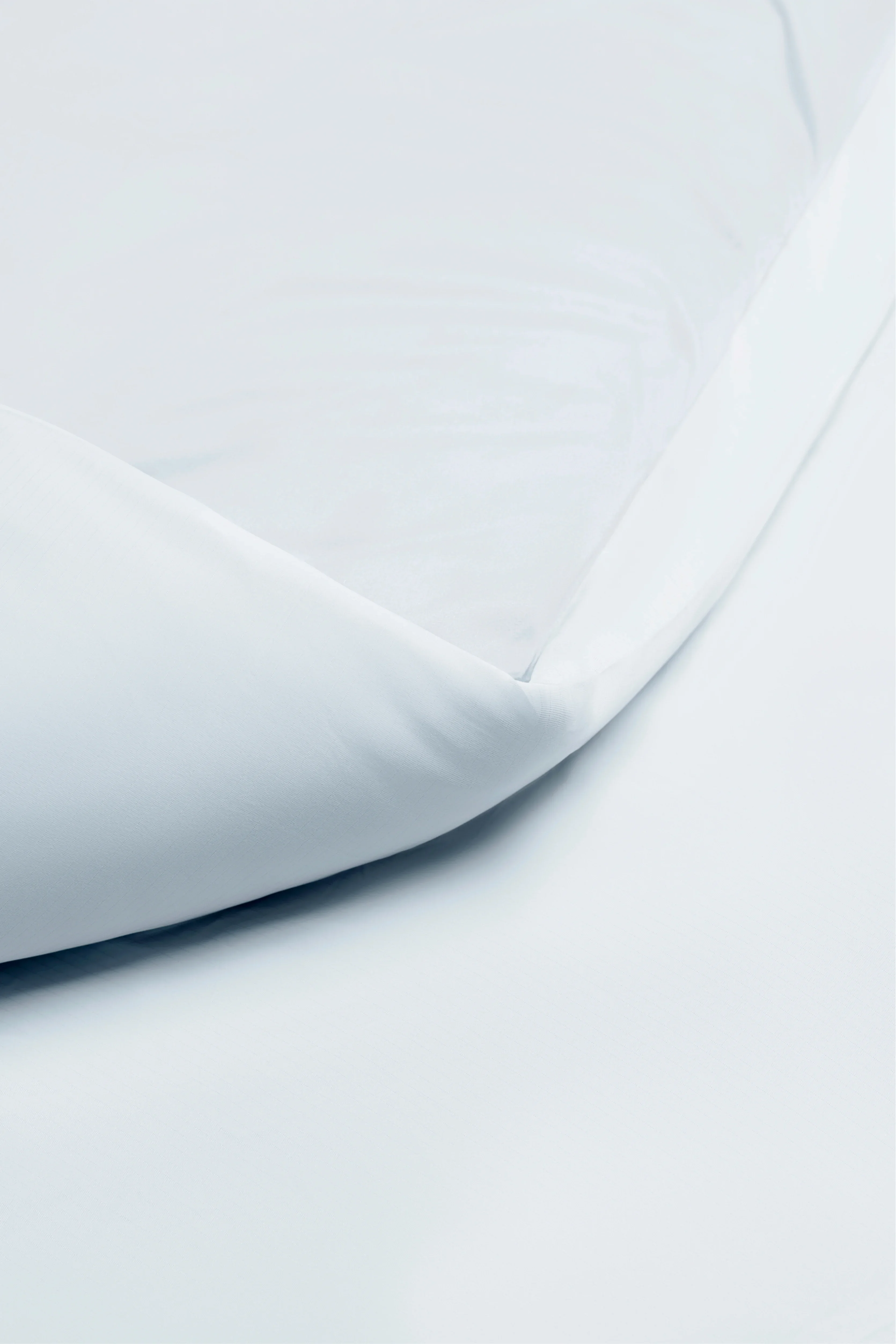 Cloudpillo Cooling Bedding Set - Image 16