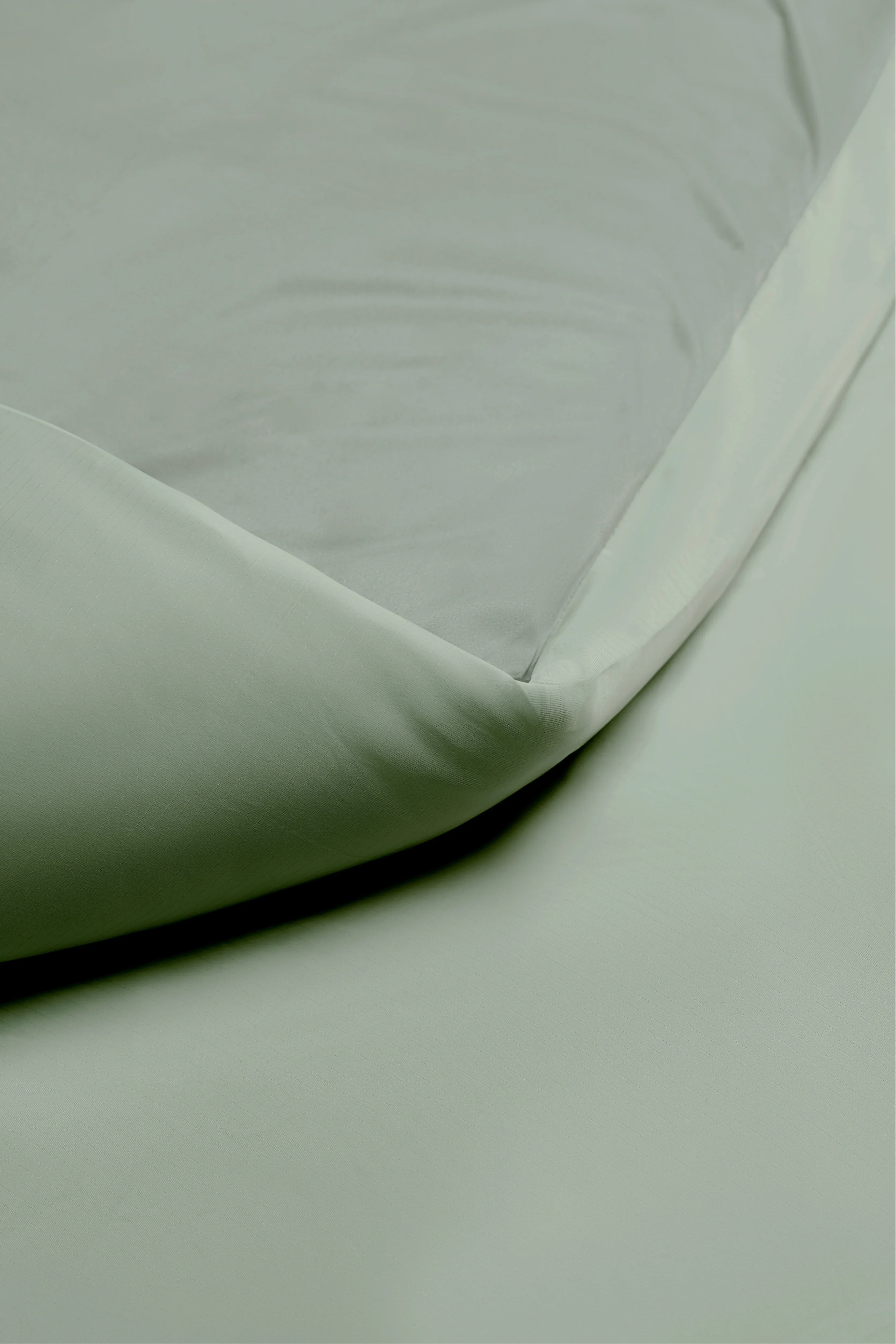 Cloudpillo Cooling Bedding Set - Image 2