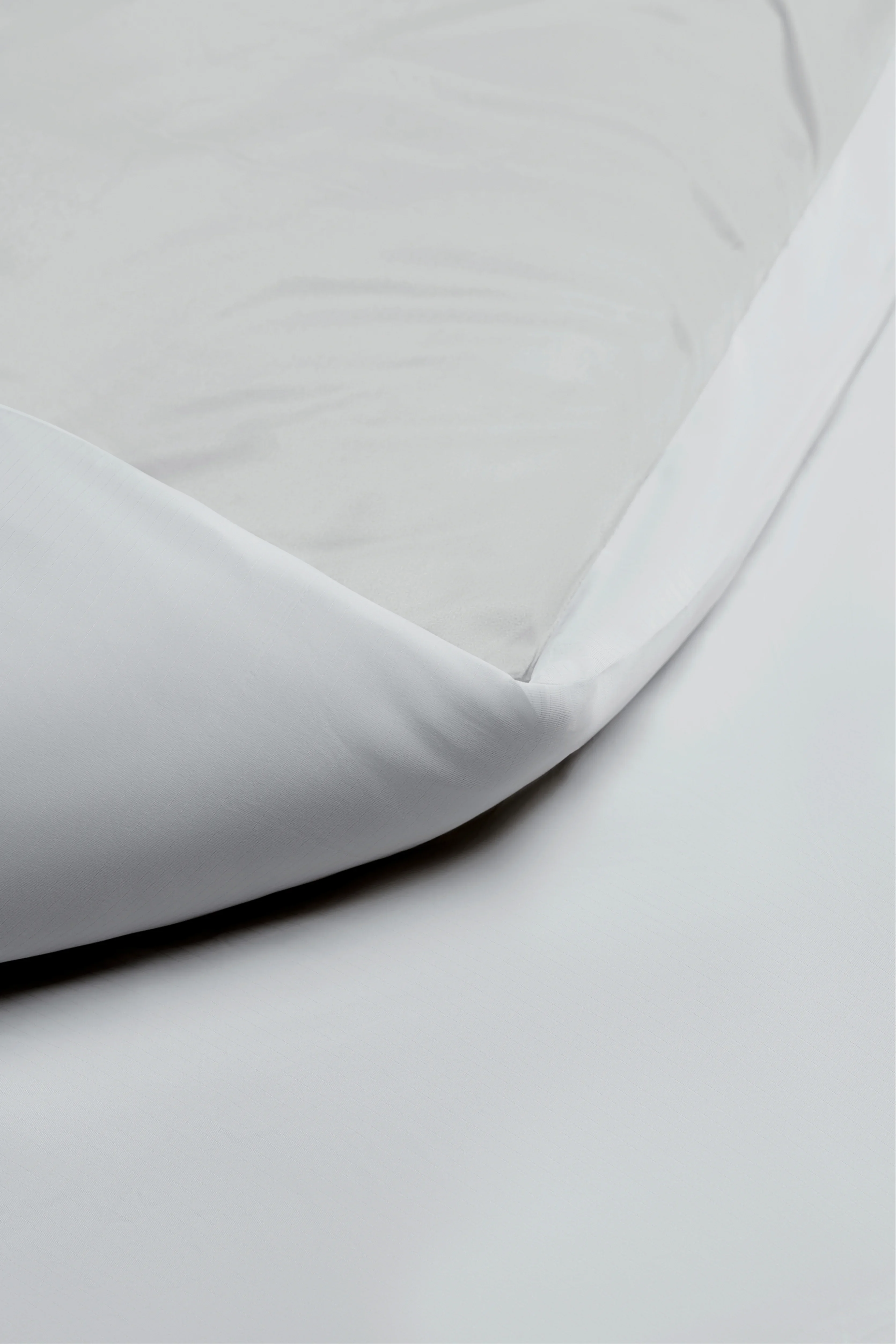 Cloudpillo Cooling Bedding Set - Image 37