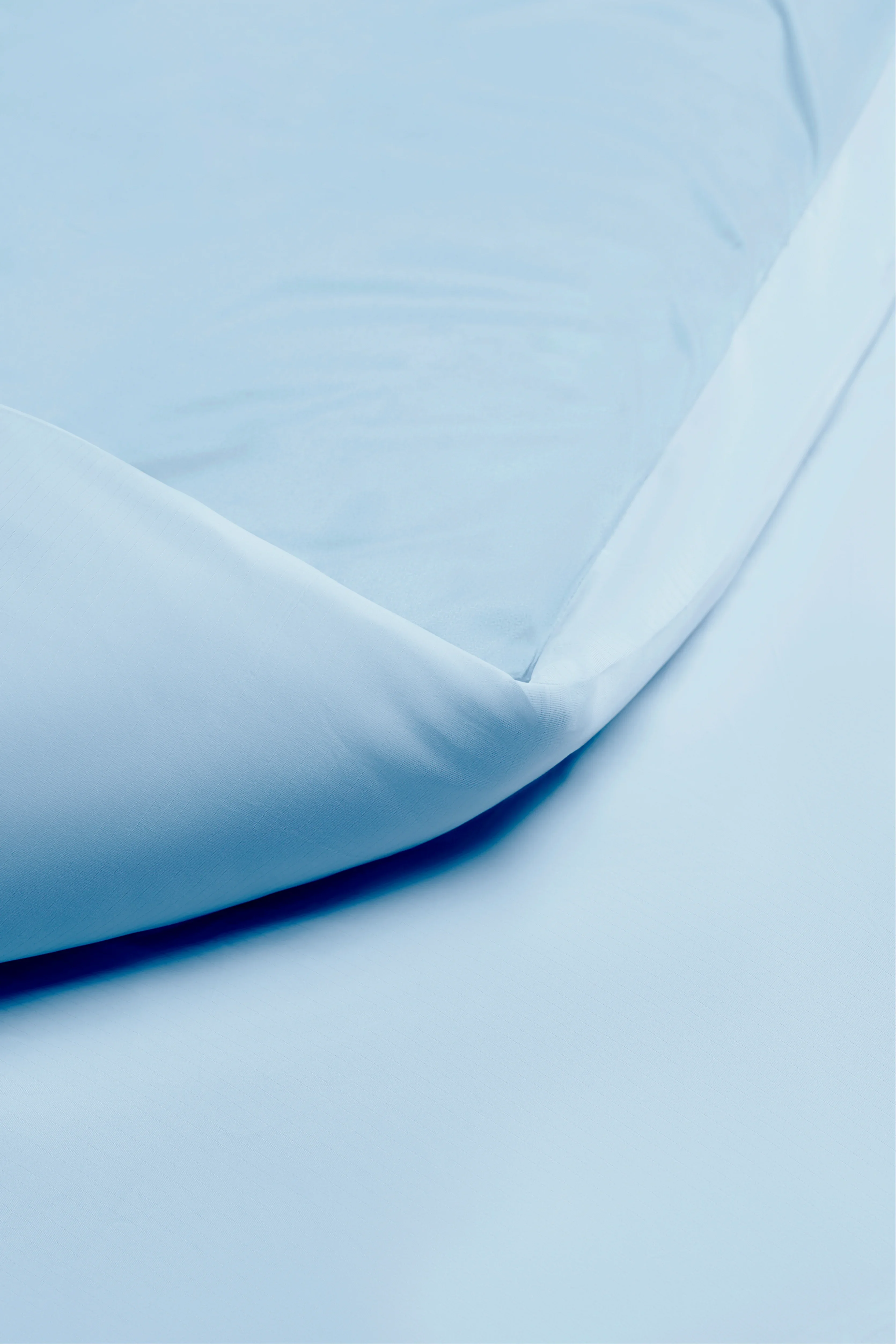 Cloudpillo Cooling Bedding Set - Image 9