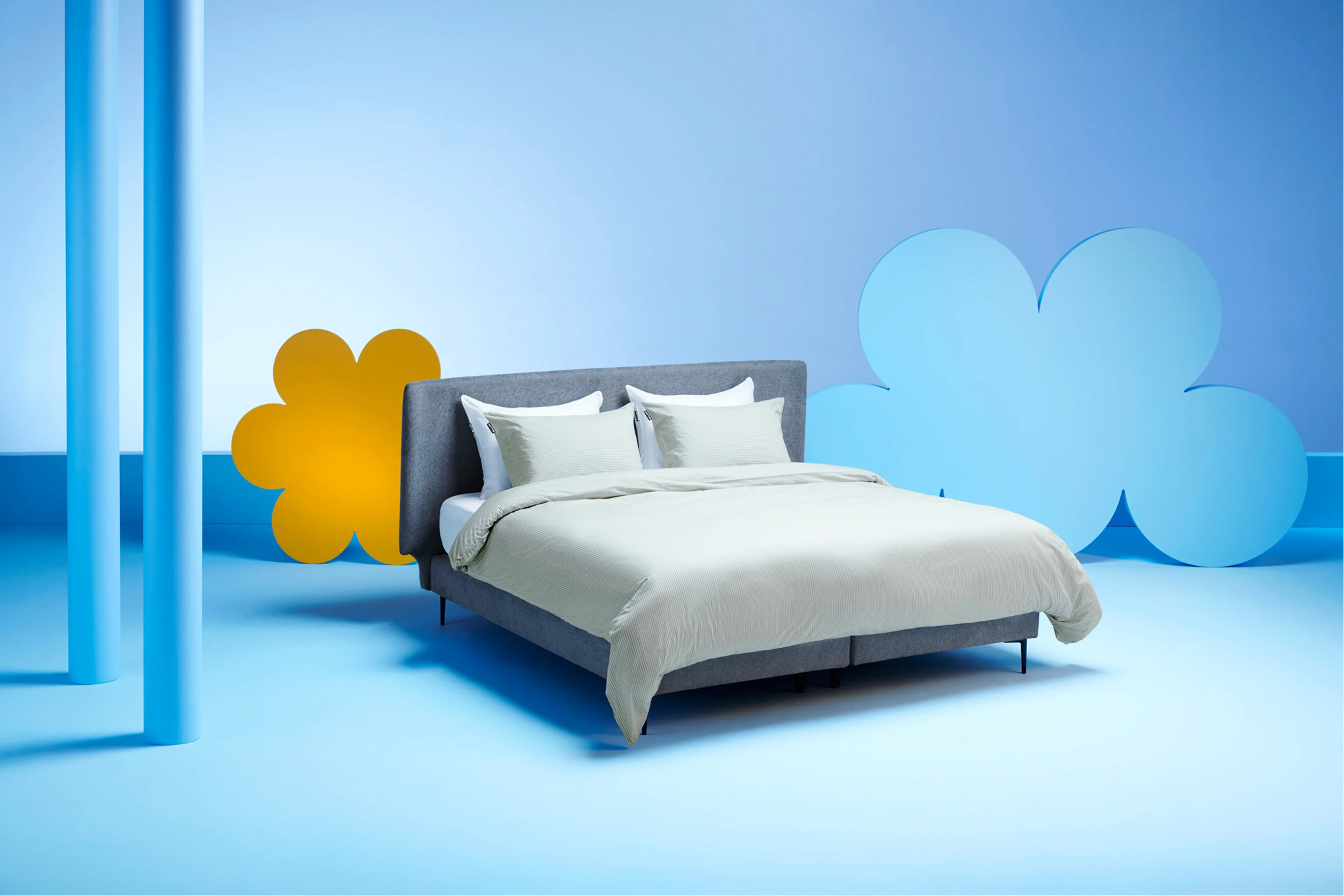 Cloudpillo Striped Bedding Set - Image 4