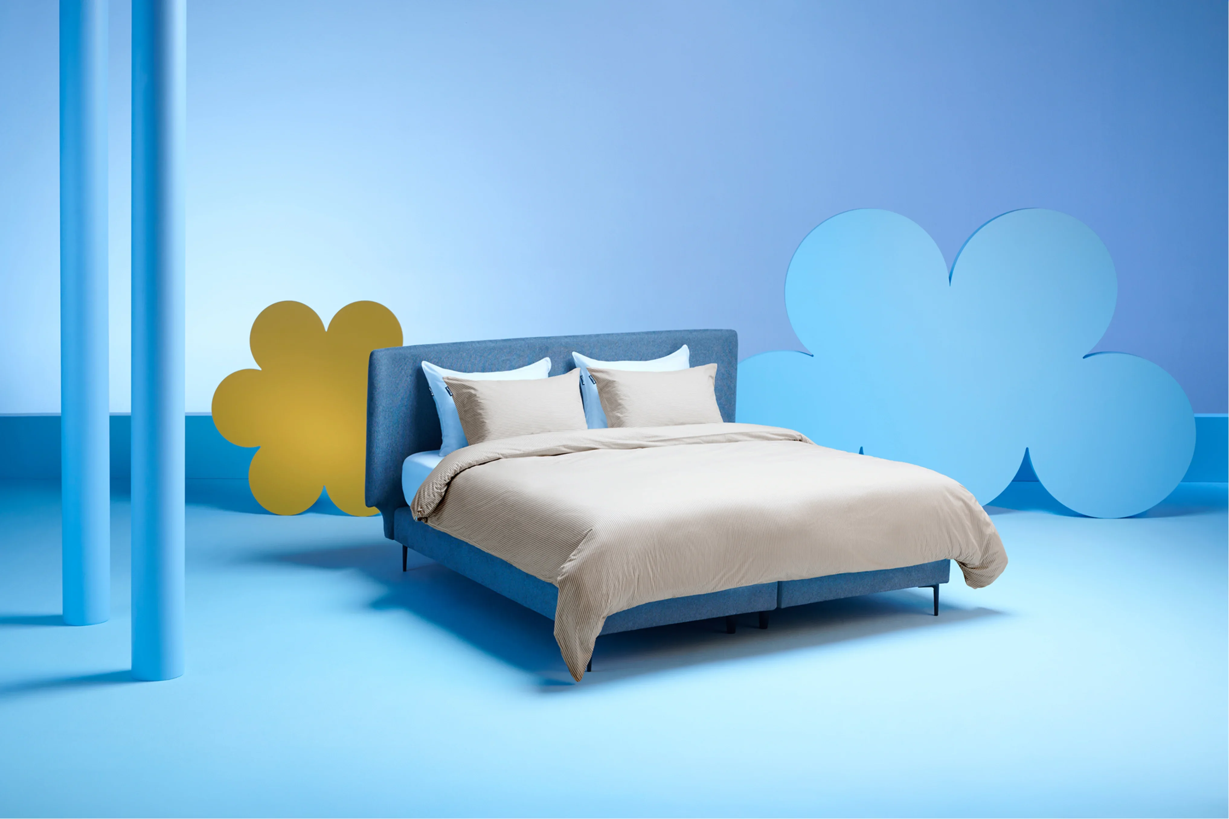 Cloudpillo Striped Bedding Set - Image 16
